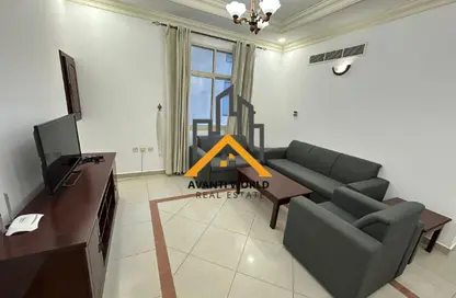Apartment - 2 Bedrooms - 2 Bathrooms for rent in Al Juffair - Capital Governorate