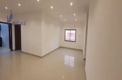 Apartment - 4 Bedrooms - 5 Bathrooms for sale in Busaiteen - Muharraq Governorate