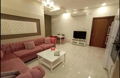 Living Room image for: Apartment - 2 Bedrooms - 2 Bathrooms for rent in Diraz - Northern Governorate, Image 1