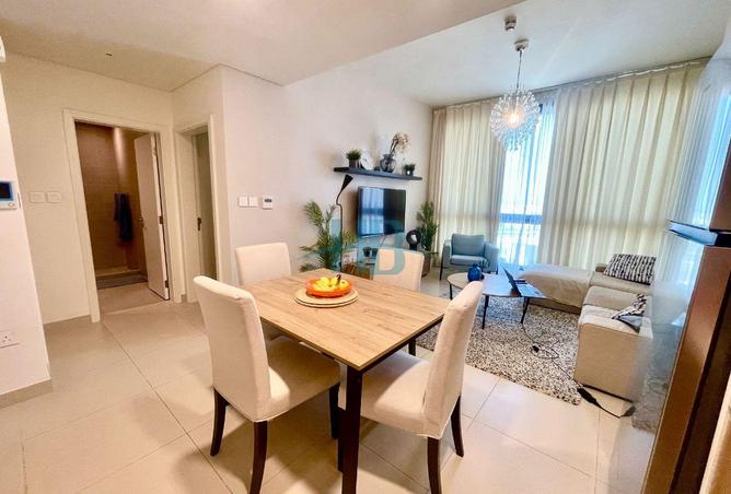 989608 - Property Image 3