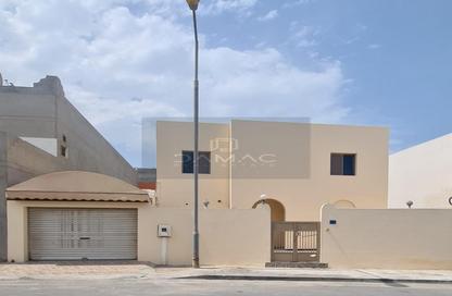 Townhouse - 7 Bedrooms - 4 Bathrooms for sale in Hamad Town - Northern Governorate