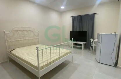 Apartment - Studio - 1 Bathroom for rent in Zinj - Manama - Capital Governorate