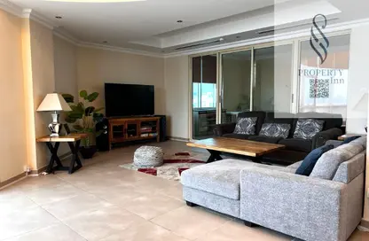 Penthouse - 4 Bedrooms - 4 Bathrooms for rent in Al Juffair - Capital Governorate