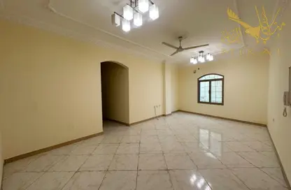 Apartment - 3 Bedrooms - 2 Bathrooms for rent in Busaiteen - Muharraq Governorate