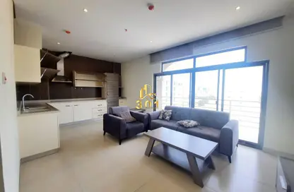 Apartment - 1 Bedroom - 2 Bathrooms for rent in Al Burhama - Manama - Capital Governorate
