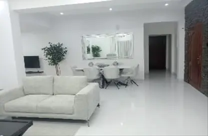 شقة - 4 غرف نوم - 3 حمامات للبيع في البسيتين - المحرق