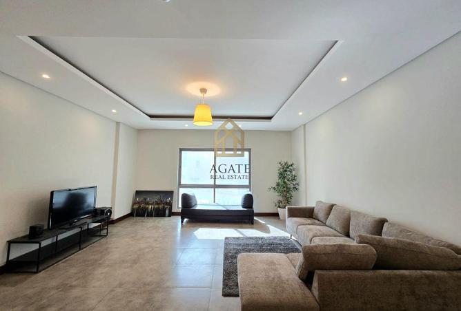 945459 - Property Image 2