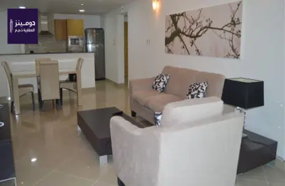 Living / Dining Room image for: Apartment - 1 Bedroom - 1 Bathroom for rent in Amwaj Avenue - Amwaj Islands - Muharraq Governorate, Image 1