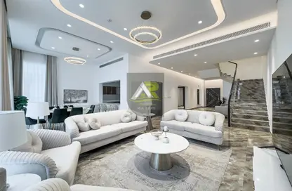 Apartment - 3 Bedrooms - 5 Bathrooms for rent in Seef - Capital Governorate