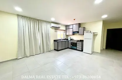 Apartment - 2 Bedrooms - 2 Bathrooms for rent in Zinj - Manama - Capital Governorate