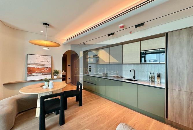 988398 - Property Image 3