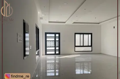 Villa - 4 Bedrooms - 5 Bathrooms for sale in Bu Quwah - Northern Governorate