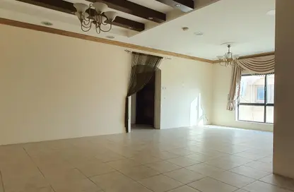 Apartment - 3 Bedrooms - 2 Bathrooms for rent in Hidd - Muharraq Governorate