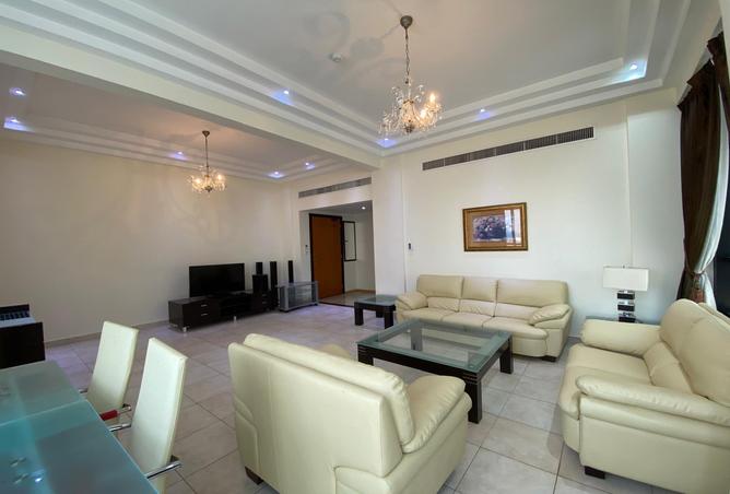 975883 - Property Image 3