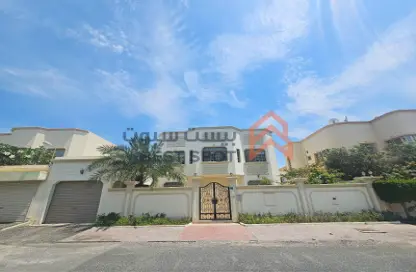 Villa - 5 Bedrooms - 5 Bathrooms for sale in Janabiya - Northern Governorate