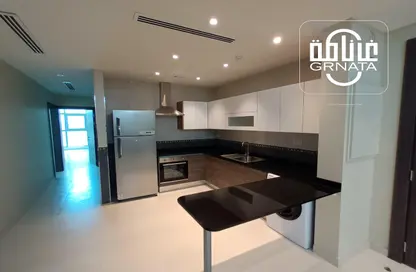 Kitchen image for: Apartment - 3 Bedrooms - 2 Bathrooms for rent in Saar - Northern Governorate, Image 1
