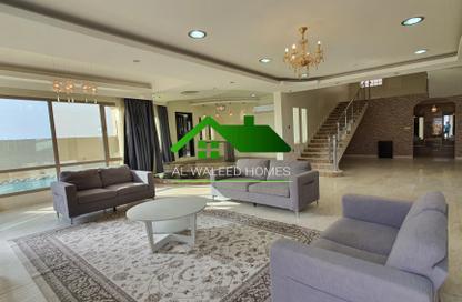 Villa - 6 Bedrooms - 7+ Bathrooms for rent in Arad - Muharraq Governorate