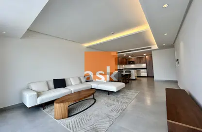 Living Room image for: Apartment - 2 Bedrooms - 4 Bathrooms for sale in Breeze of Dilmunia - Dilmunia Island - Muharraq Governorate, Image 1