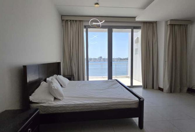 965198 - Property Image 2