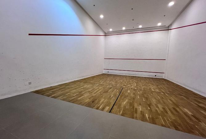 960582 - Property Image 2