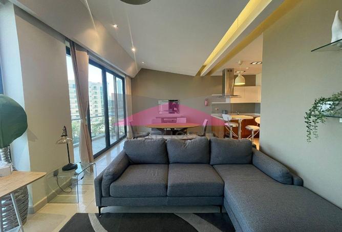 985807 - Property Image 3