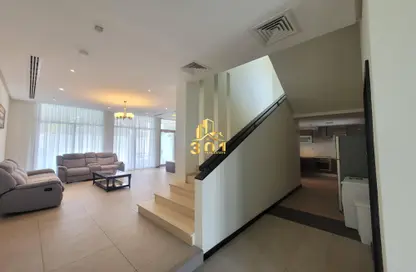 فيلا - 3 غرف نوم - 5 حمامات للايجار في أم الحصم - المنامة - محافظة العاصمة