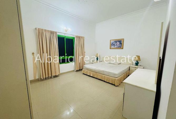 991023 - Property Image 2