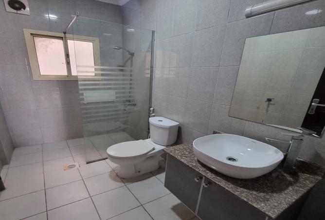 963561 - Property Image 3