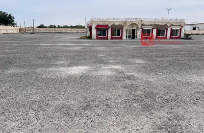 أرض - استوديو للايجار في سترة - المحافظة الوسطى