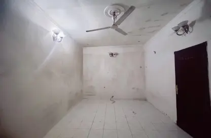 Apartment - Studio - 1 Bathroom for rent in Busaiteen - Muharraq Governorate