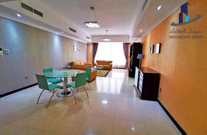 Apartment - 2 Bedrooms - 2 Bathrooms for rent in Al Juffair - Capital Governorate