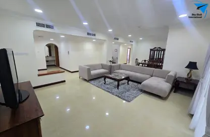 Apartment - 2 Bedrooms - 3 Bathrooms for rent in Adliya - Manama - Capital Governorate