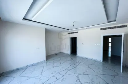 Empty Room image for: Villa - 7 Bedrooms for sale in Murjan - Amwaj Islands - Muharraq Governorate, Image 1