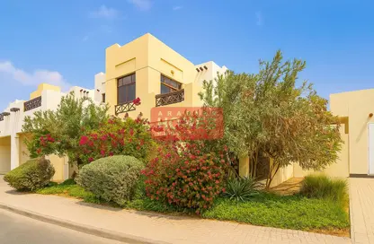Villa - 3 Bedrooms - 4 Bathrooms for rent in Riffa Views - Riffa - Southern Governorate