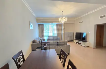 Apartment - 3 Bedrooms - 3 Bathrooms for rent in Al Juffair - Capital Governorate