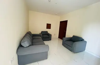 Apartment - 2 Bedrooms - 2 Bathrooms for rent in Manama Downtown - Manama - Capital Governorate Apartment - 2 Bedrooms - 2 Bathrooms for rent in Manama Downtown - Manama - Capital Governorate