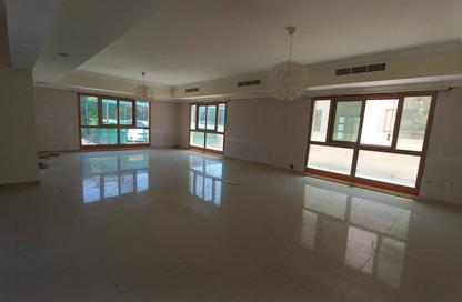 Villa - 4 Bedrooms - 4 Bathrooms for rent in Janabiya - Northern Governorate