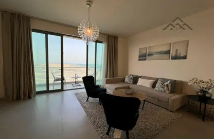 Living Room image for: Apartment - 2 Bedrooms - 2 Bathrooms for sale in Marassi Shores Residences - Diyar Al Muharraq - Muharraq Governorate, Image 1