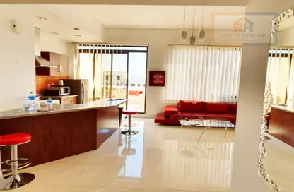 Kitchen image for: Apartment - 1 Bedroom - 2 Bathrooms for rent in Al Marsa Floating City - Amwaj Islands - Muharraq Governorate, Image 1