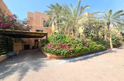 مجمع سكني - 4 غرف نوم - 5 حمامات للايجار في باربار - المحافظة الشمالية