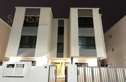 Villa - 7+ Bedrooms - 7 Bathrooms for rent in Janabiya - Northern Governorate