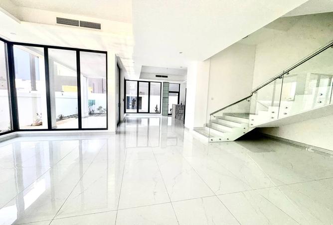 962614 - Property Image 3