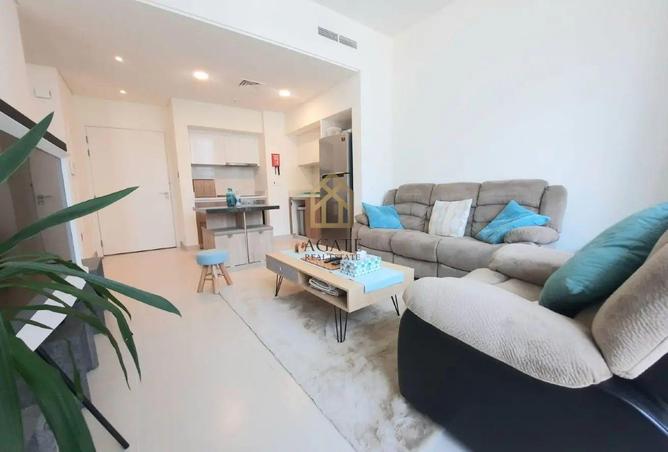 973306 - Property Image 2