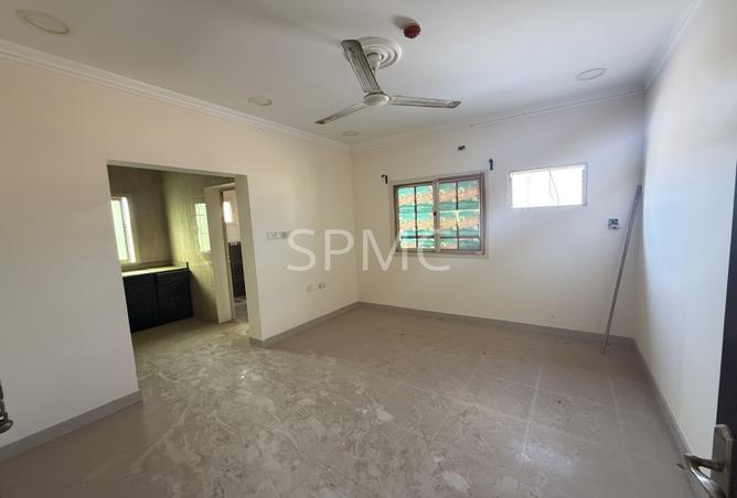 975761 - Property Main Image