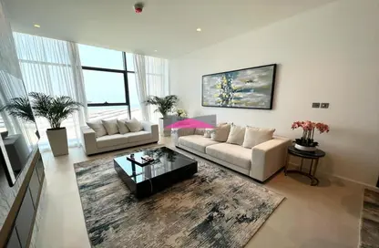 Living Room image for: Apartment - 3 Bedrooms - 4 Bathrooms for sale in Bahrain Financial Harbour - Manama - Capital Governorate, Image 1