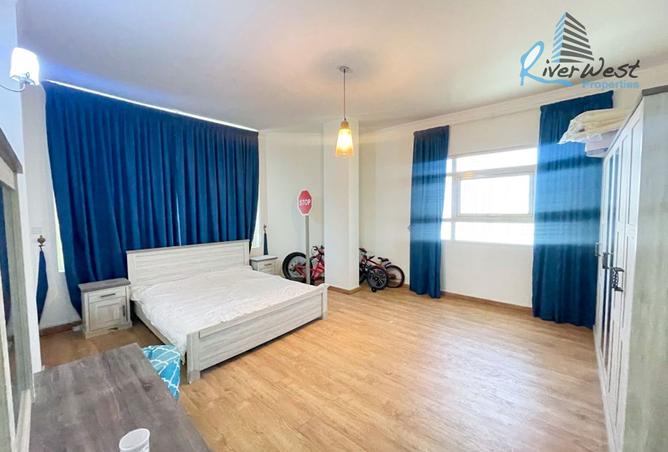 969357 - Property Image 2