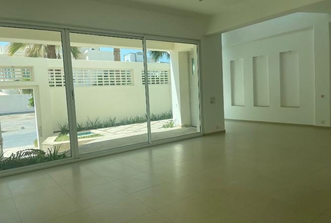 953724 - صورة العقار 2