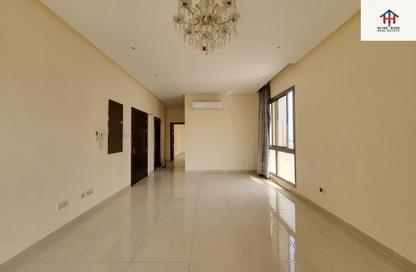 Apartment - 2 Bedrooms - 3 Bathrooms for rent in Hidd - Muharraq Governorate