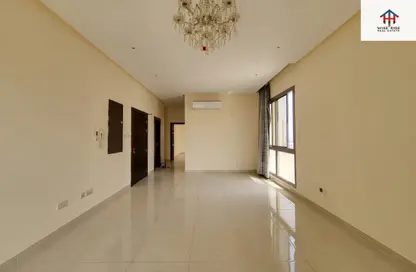 Apartment - 2 Bedrooms - 3 Bathrooms for rent in Hidd - Muharraq Governorate