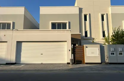 Villa - 3 Bedrooms - 4 Bathrooms for sale in Diyar Al Muharraq - Muharraq Governorate